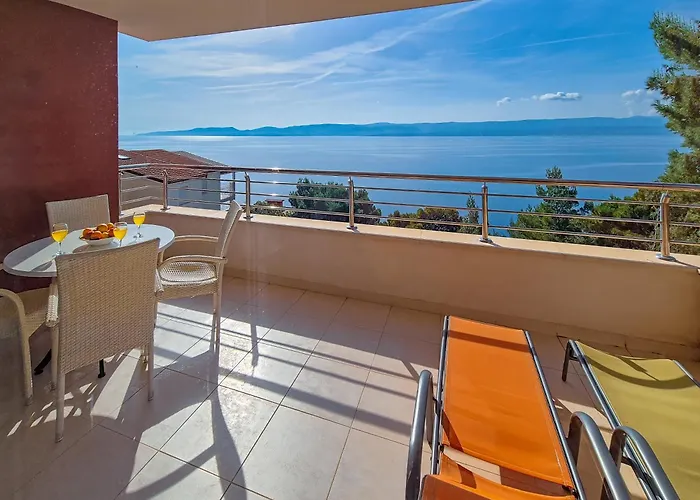 Villasanta De Luxe Apartments With Pool