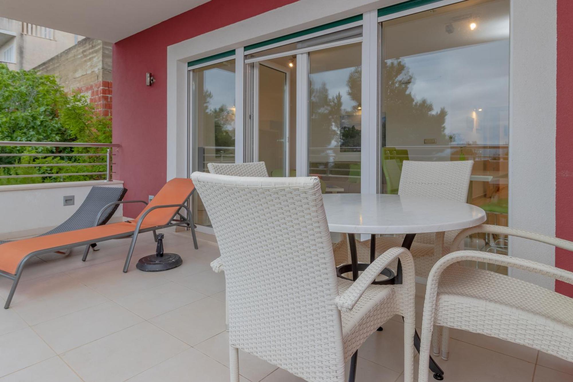 Villasanta De Luxe With Pool Apartament