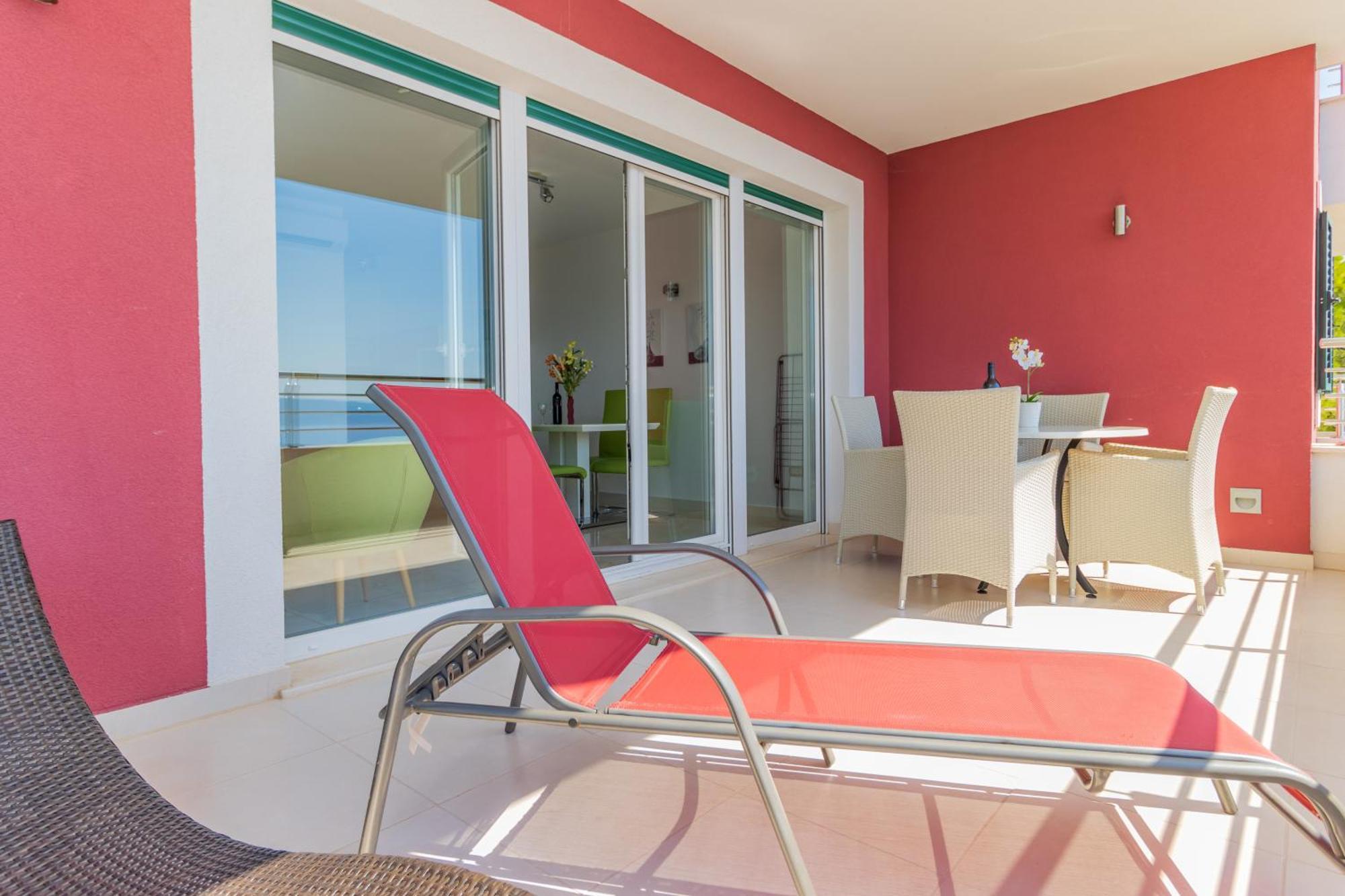 Villasanta De Luxe With Pool Apartament Marusici (Split-Dalmatia)
