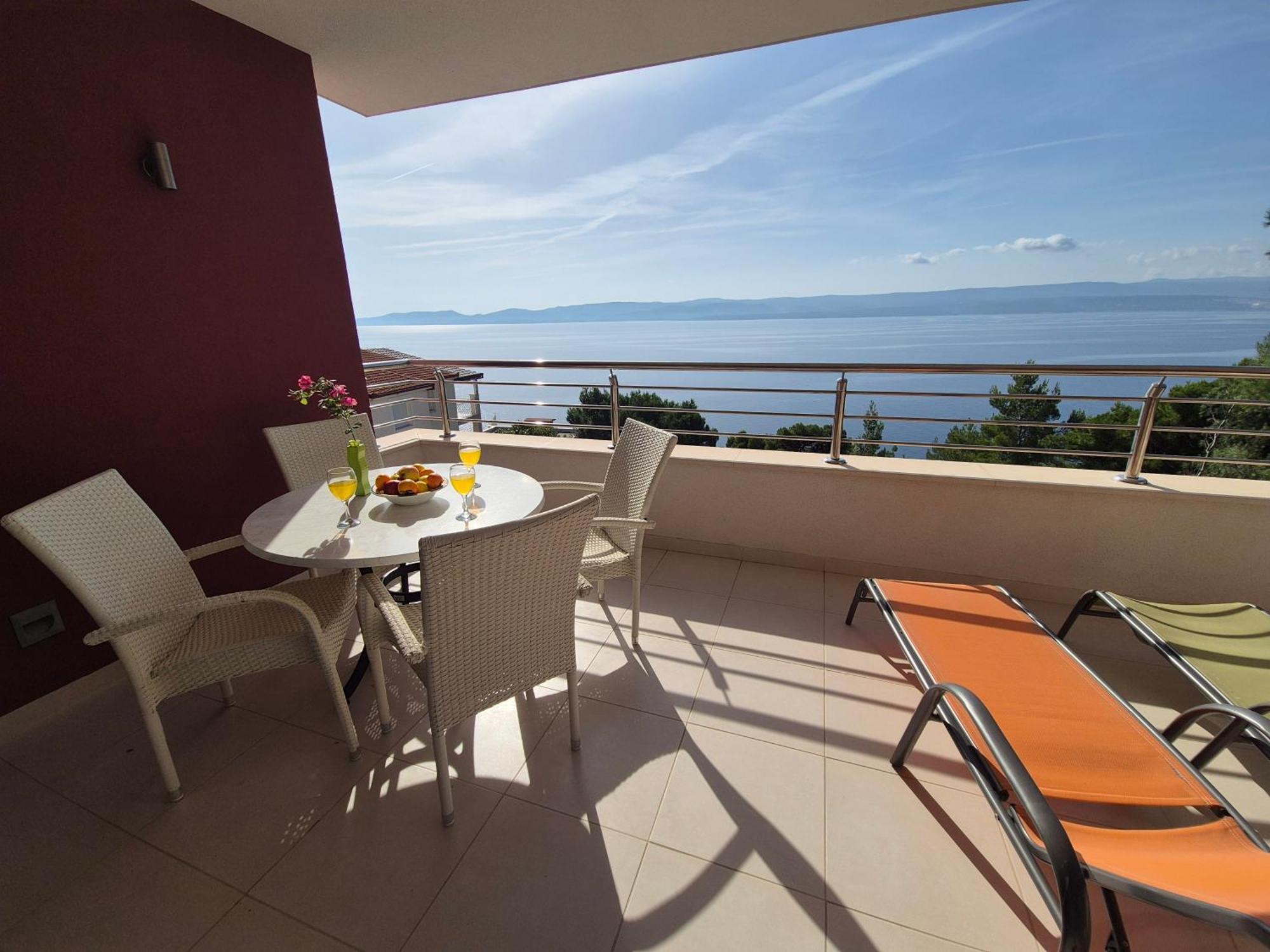 Villasanta De Luxe With Pool Apartment Marusici (Split-Dalmatia)